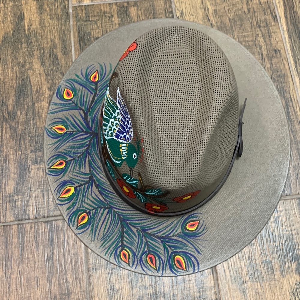 Painted hat